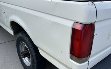 Ford-F-250-1989-Standard-Cab-Pickup-9