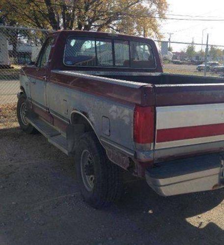 Ford-F-250-1991-RedSilver-RedSilverBlack-4