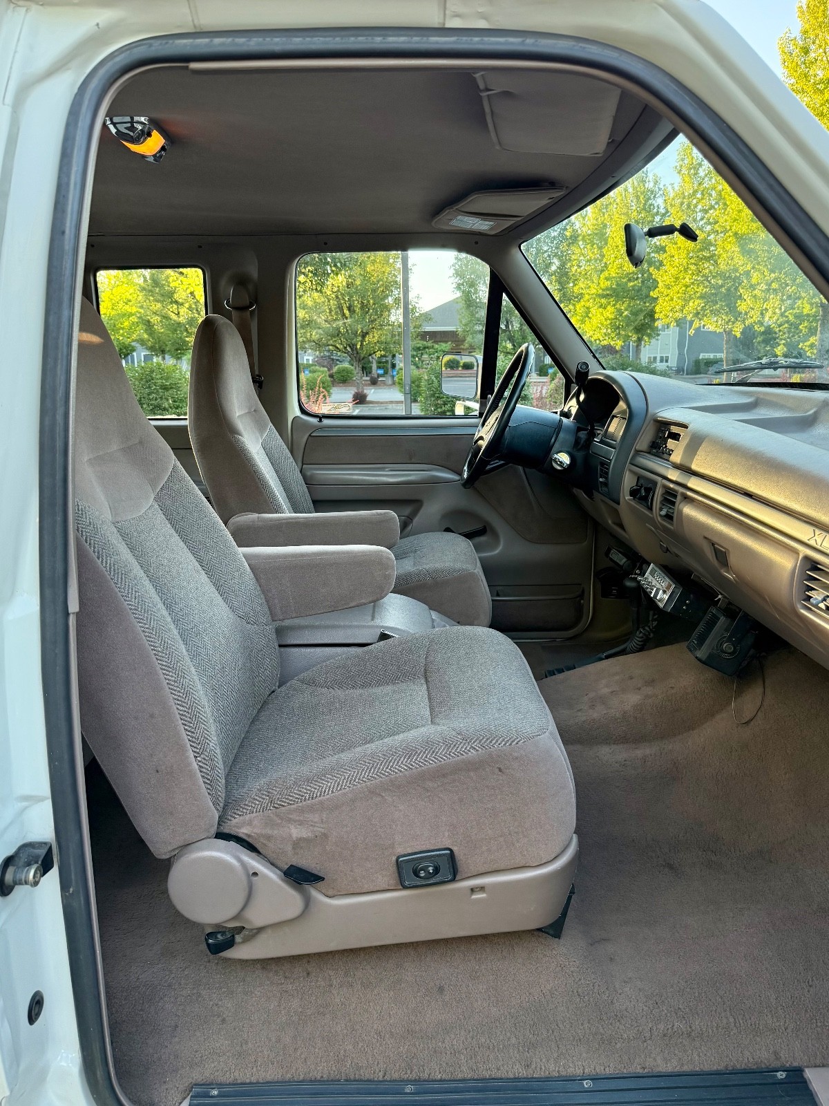 Ford-F-250-1992-Extended-Cab-Pickup-16