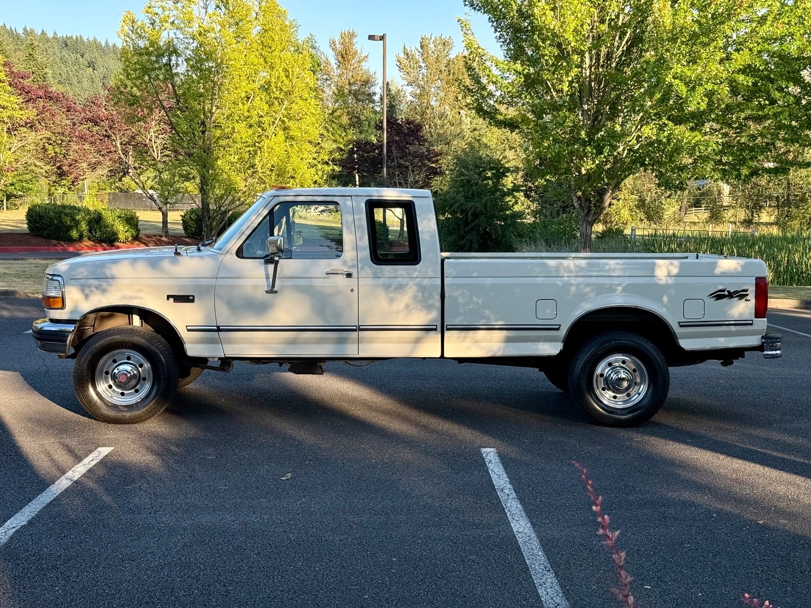 Ford-F-250-1992-Extended-Cab-Pickup-4