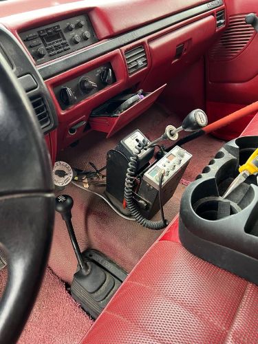 Ford-F-250-1992-Red-1
