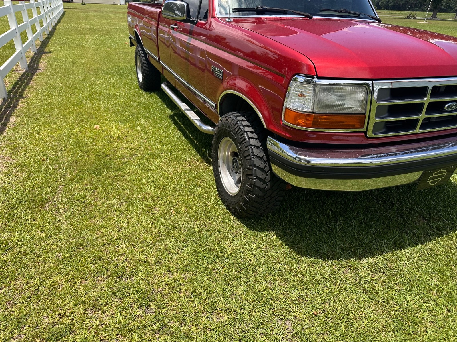 Ford-F-250-1993-Extended-Cab-Pickup-2