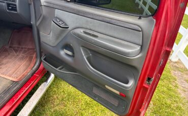 Ford-F-250-1993-Extended-Cab-Pickup-32