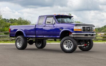 Ford-F-250-1995-Pickup-Truck-1