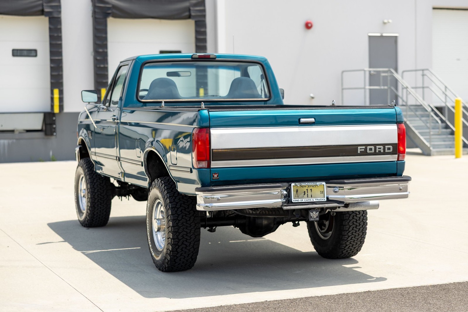 Ford-F-250-1995-Pickup-Truck-12