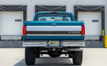 Ford-F-250-1995-Pickup-Truck-13