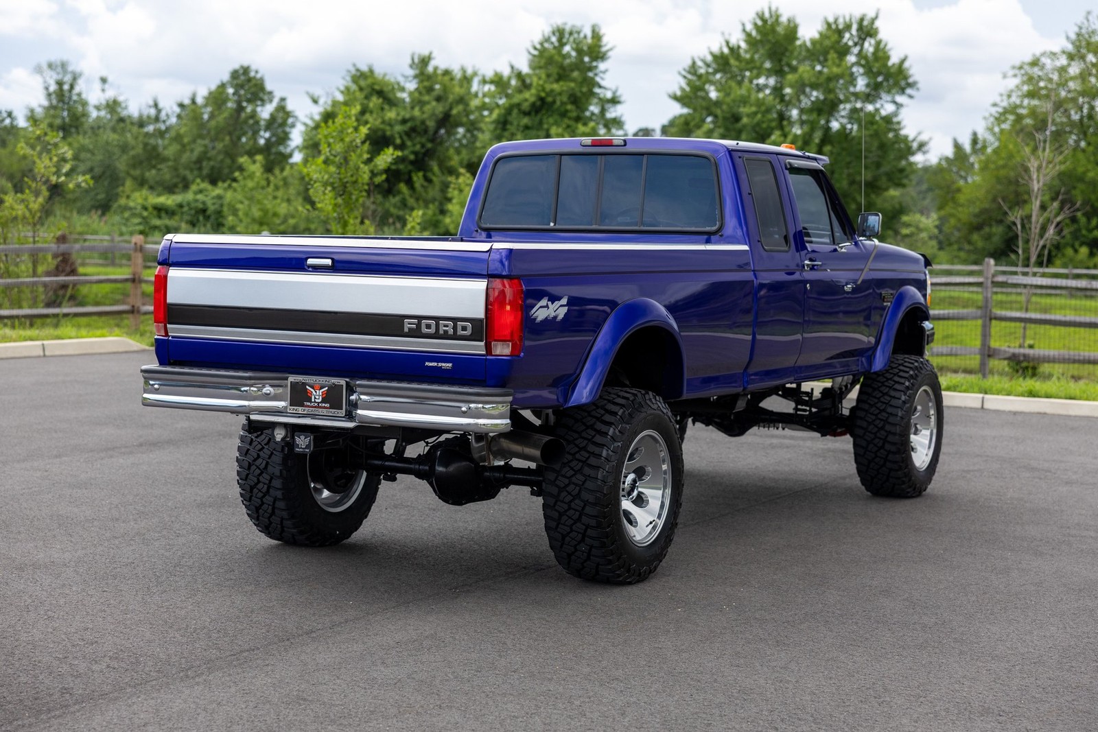 Ford-F-250-1995-Pickup-Truck-14