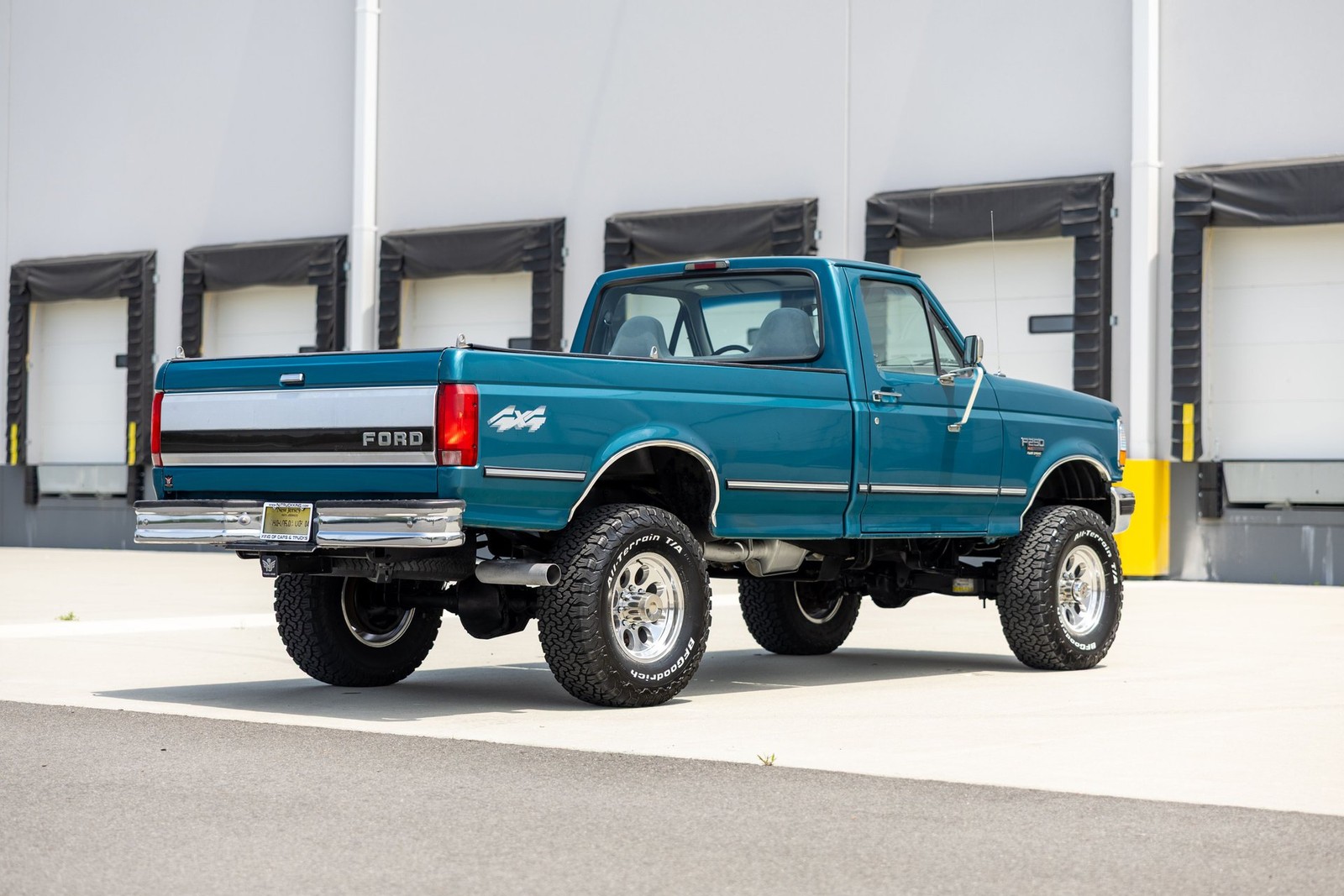 Ford-F-250-1995-Pickup-Truck-14