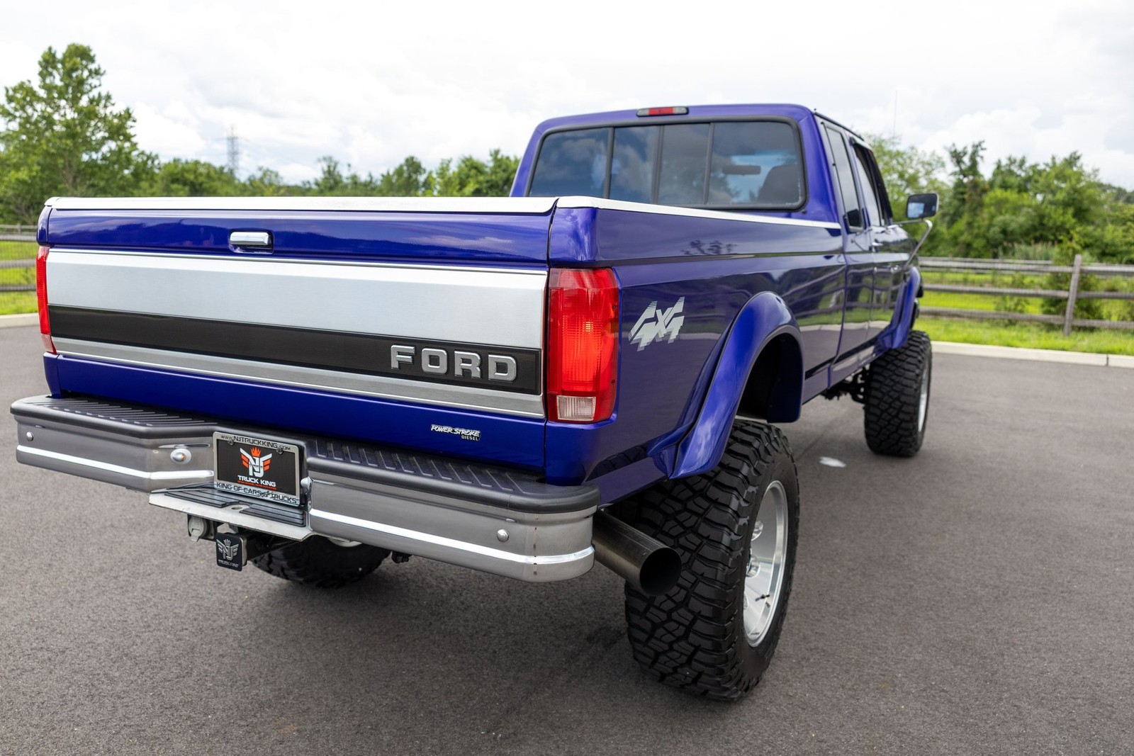 Ford-F-250-1995-Pickup-Truck-16