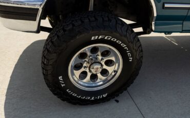 Ford-F-250-1995-Pickup-Truck-27