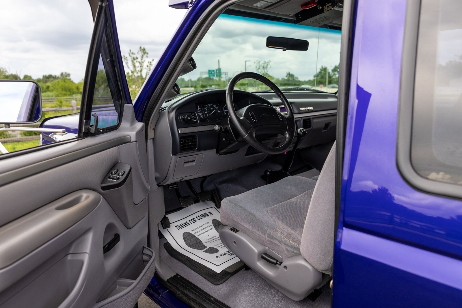 Ford-F-250-1995-Pickup-Truck-31