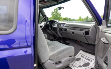 Ford-F-250-1995-Pickup-Truck-35