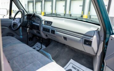 Ford-F-250-1995-Pickup-Truck-35