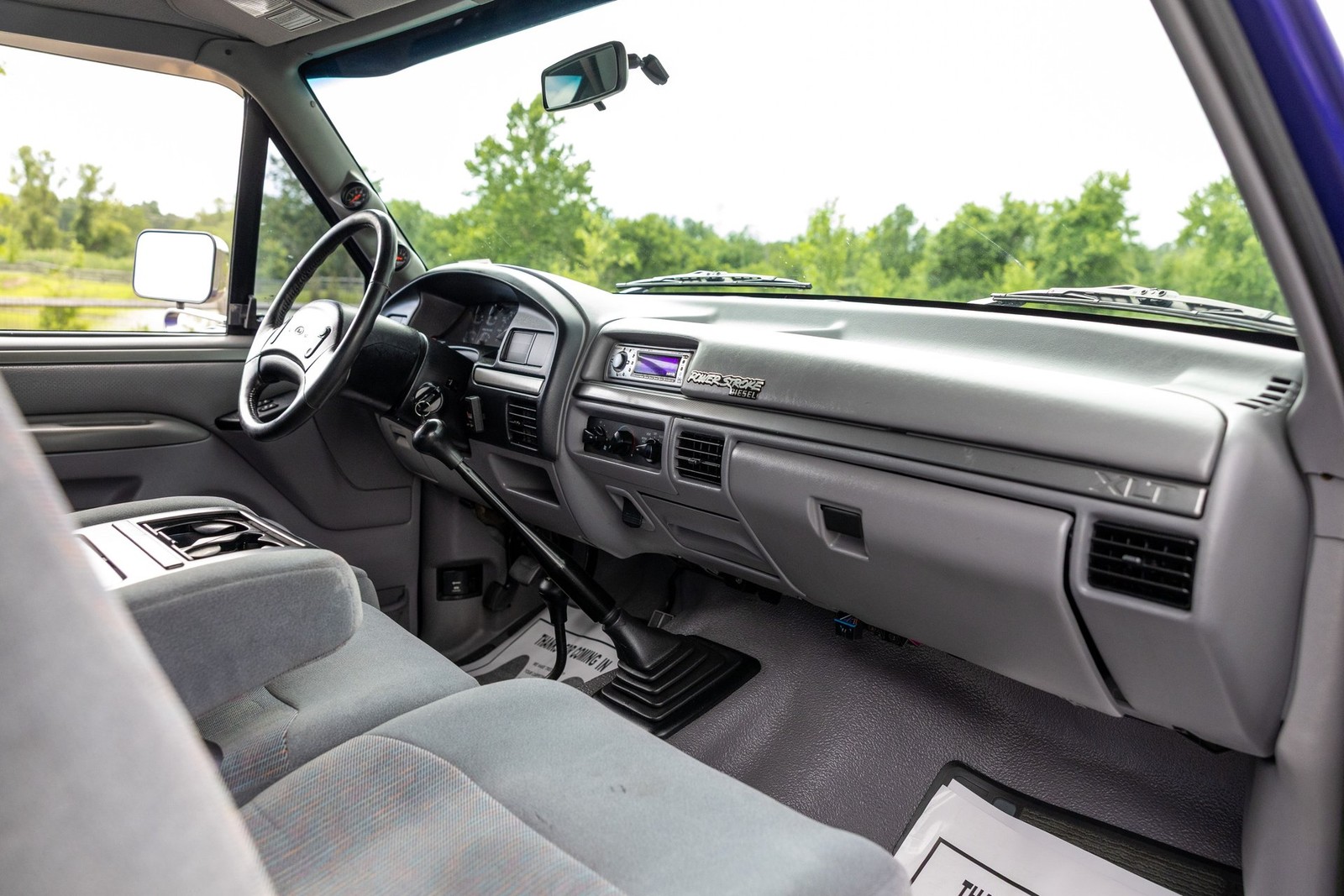 Ford-F-250-1995-Pickup-Truck-38