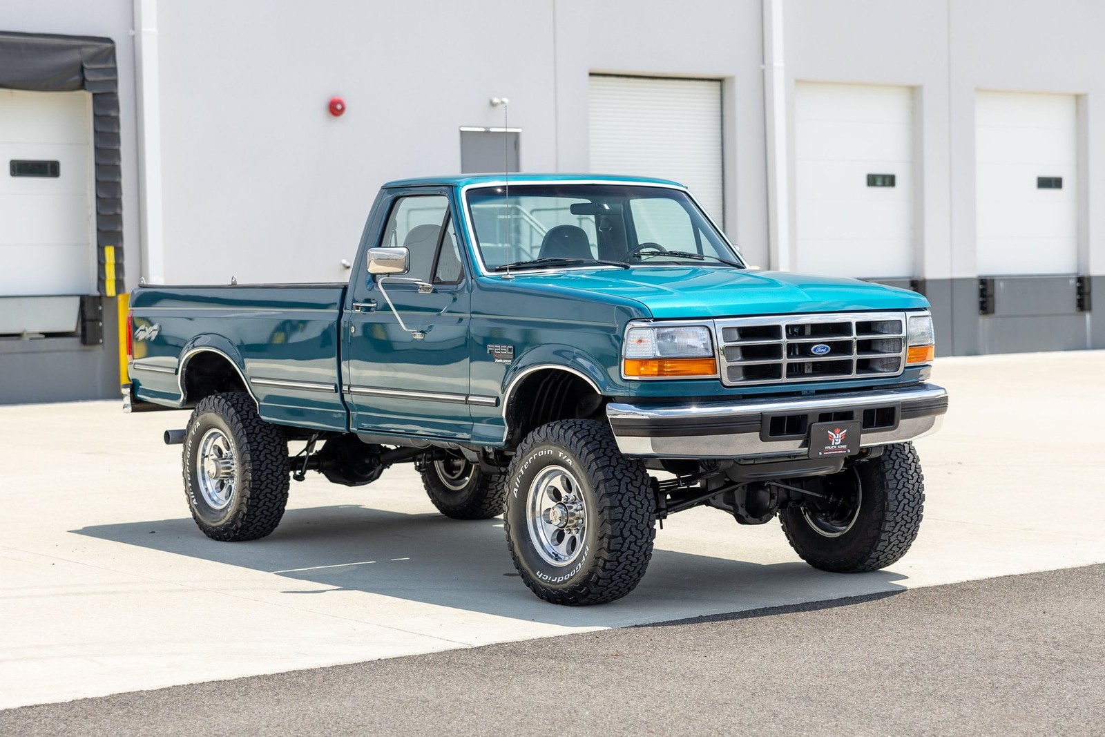 Ford-F-250-1995-Pickup-Truck-4