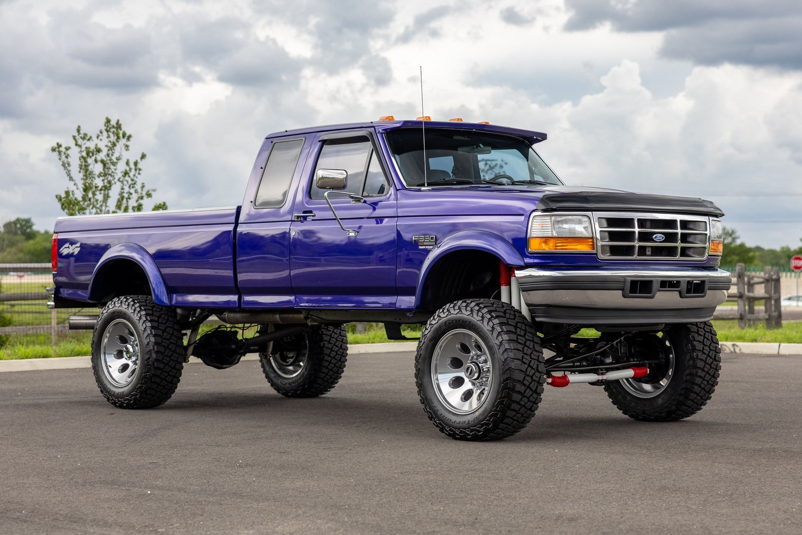 Ford-F-250-1995-Pickup-Truck-5
