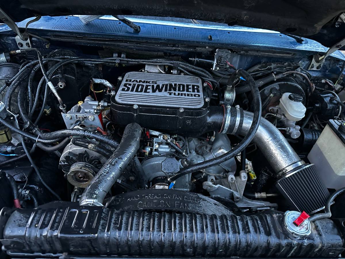 Ford-F-250-diesel-1988-blue-4