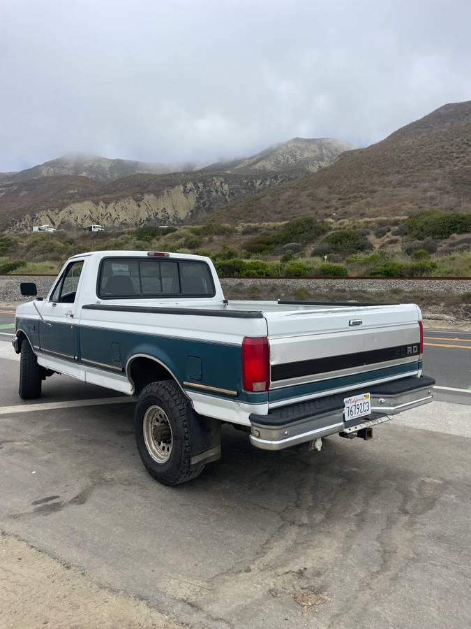 Ford-F-250-diesel-1995-white-10