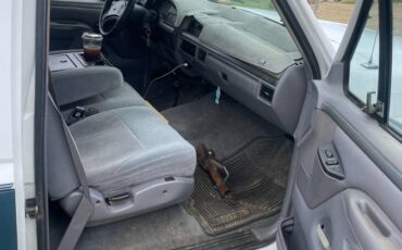 Ford-F-250-diesel-1995-white-2