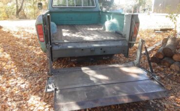 Ford-F-350-1978-green-3
