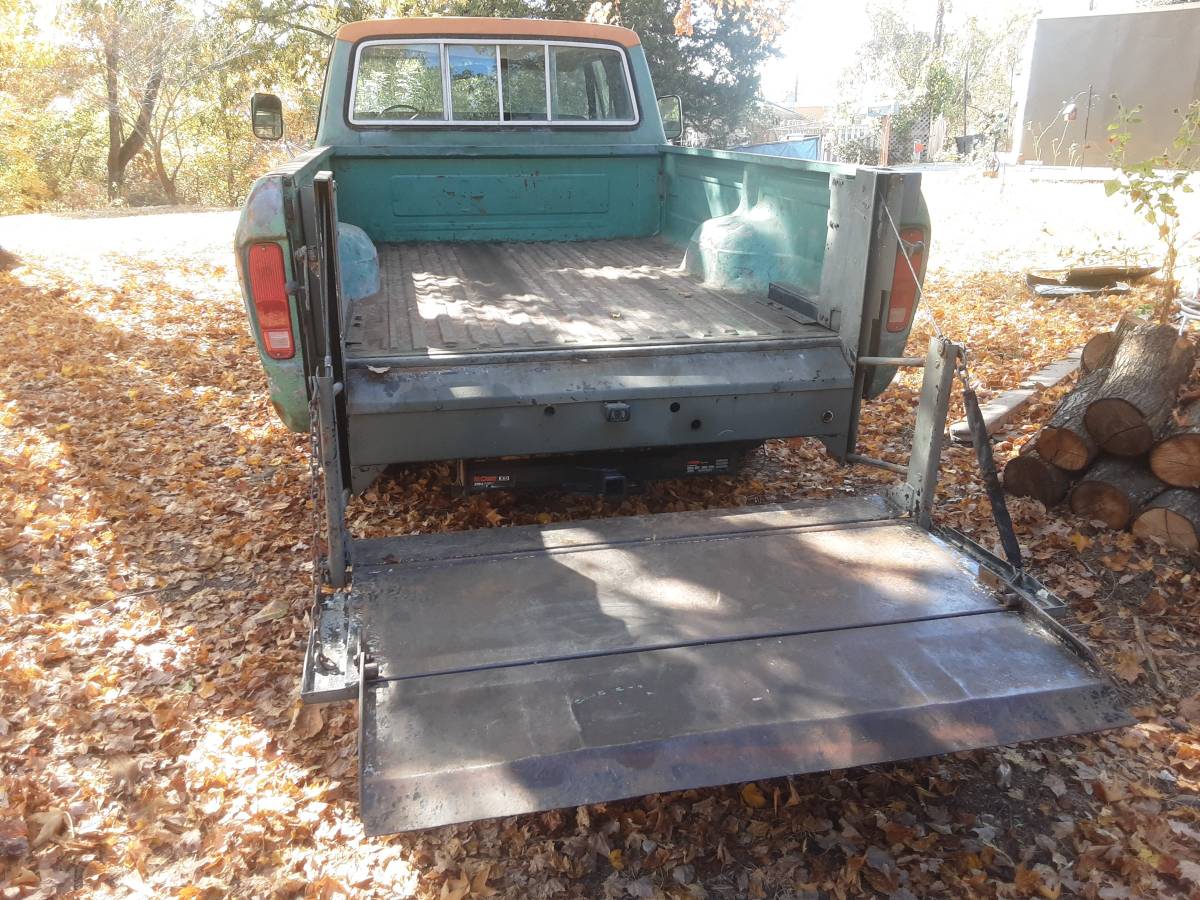Ford-F-350-1978-green-3