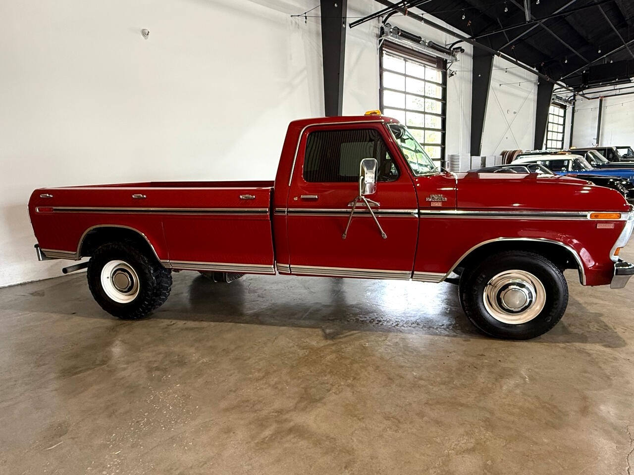 Ford-F-350-1979-Pickup-Truck-11