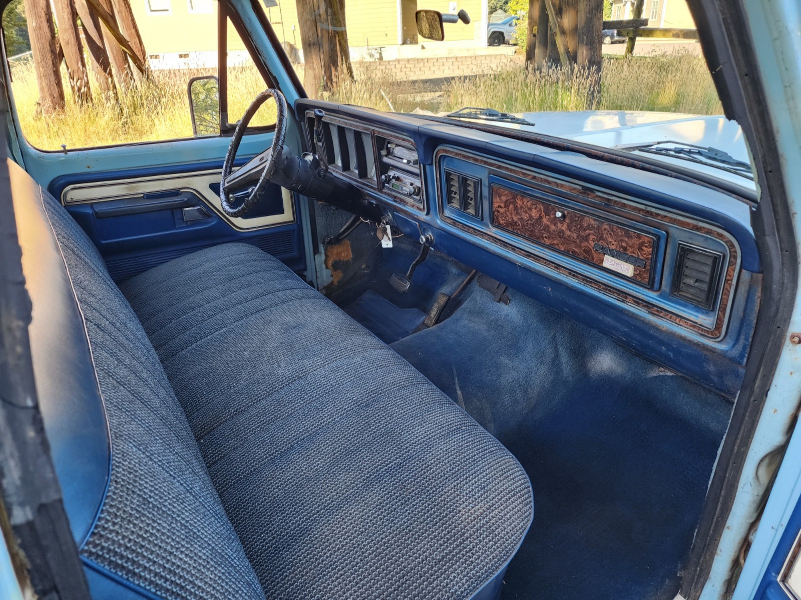 Ford-F-350-1979-Pickup-Truck-12