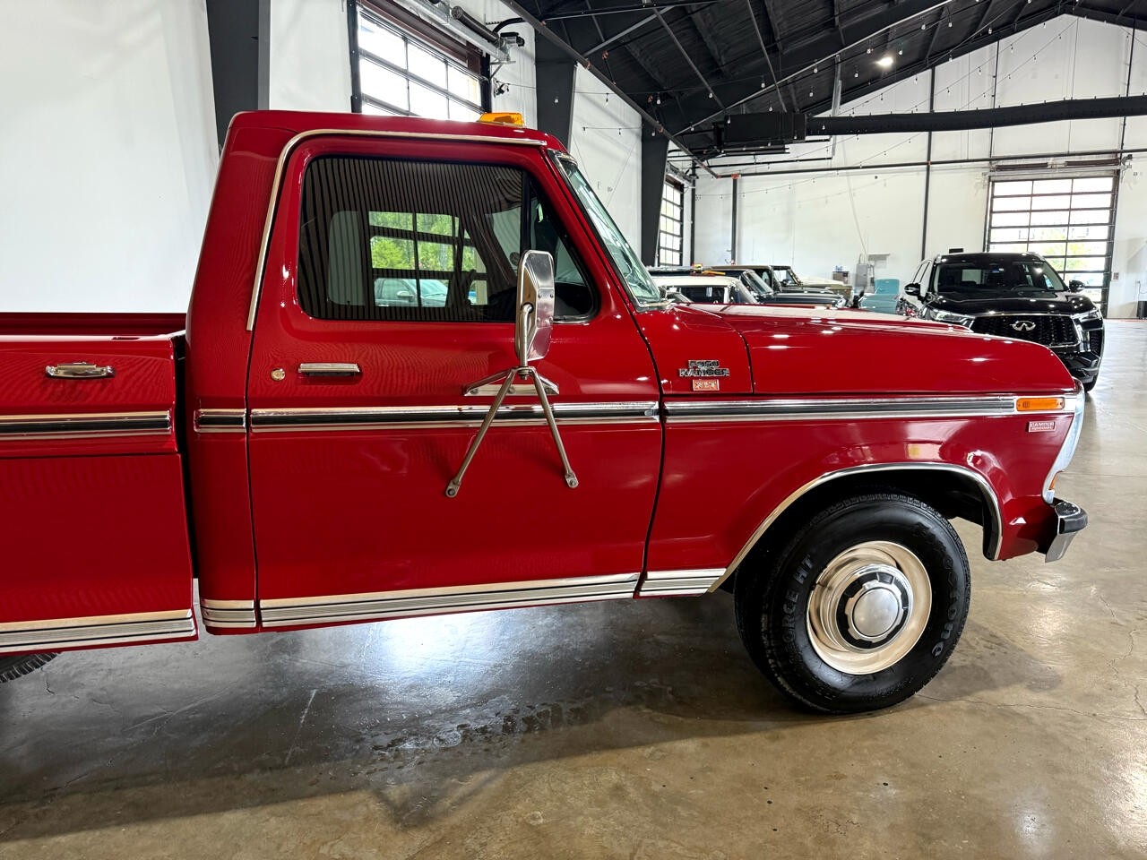 Ford-F-350-1979-Pickup-Truck-14