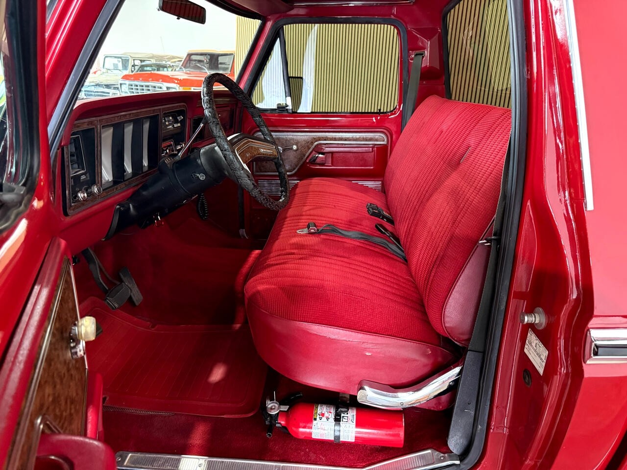 Ford-F-350-1979-Pickup-Truck-18
