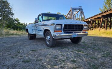 Ford-F-350-1979-Pickup-Truck-3