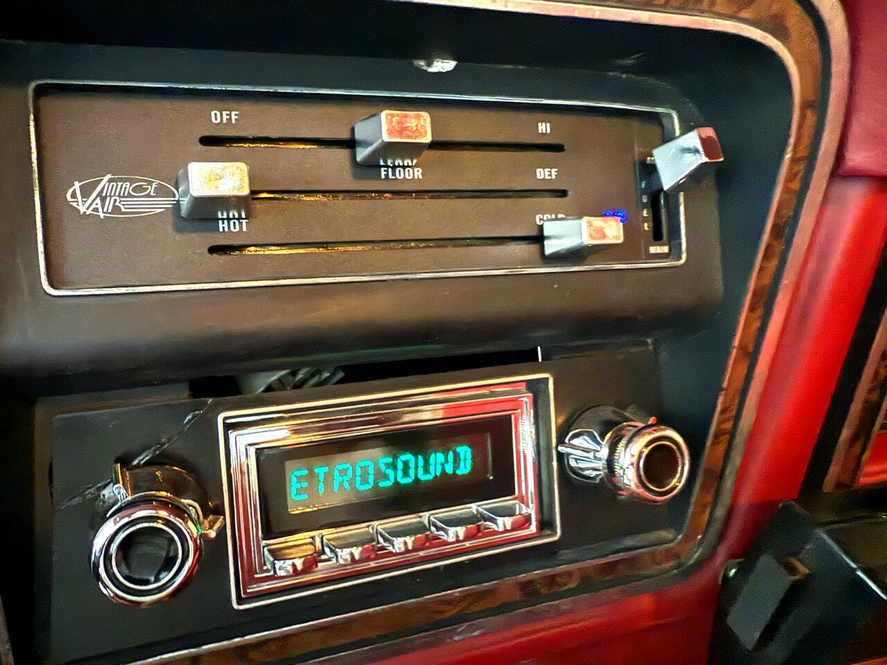 Ford-F-350-1979-Pickup-Truck-30