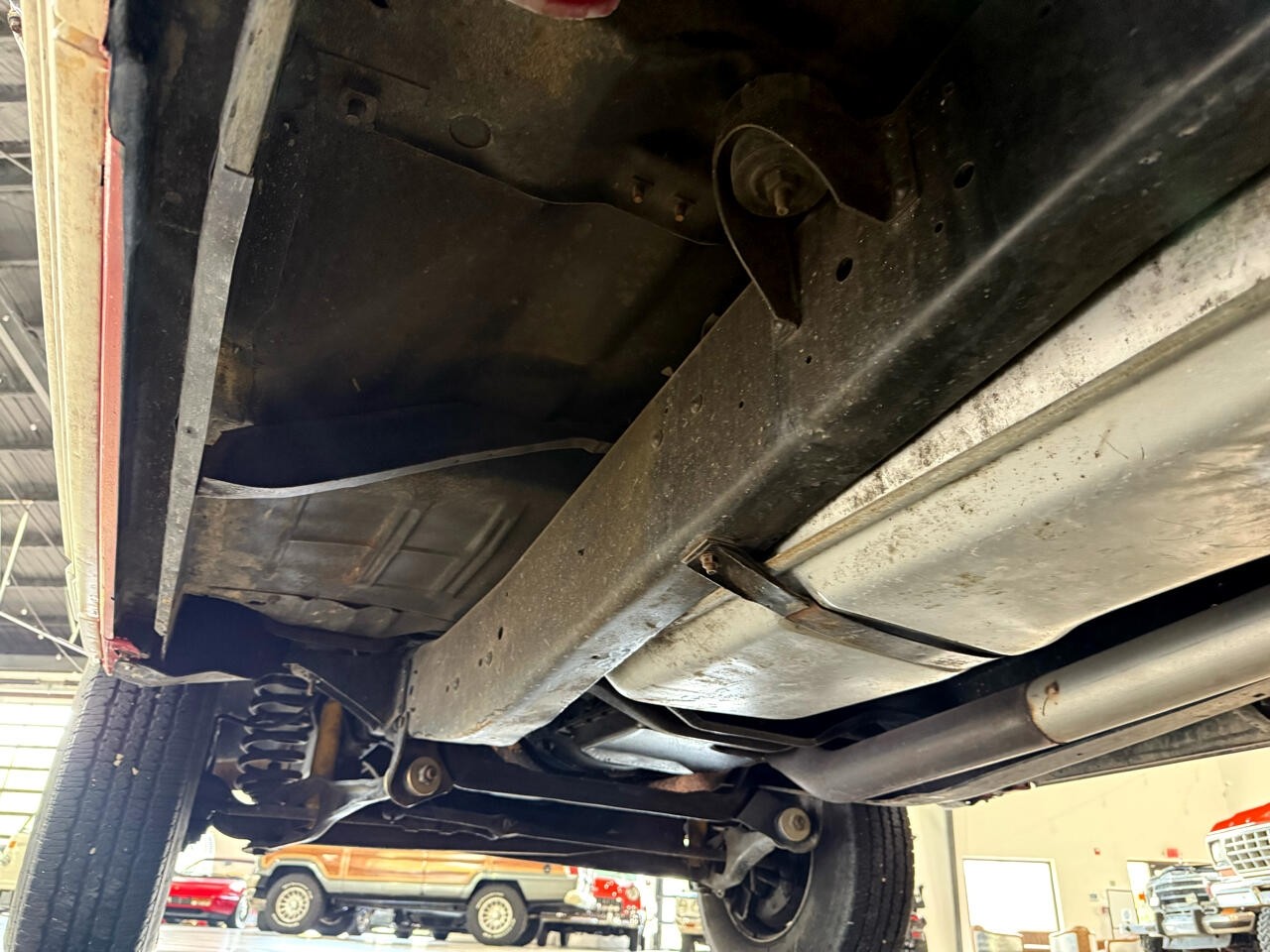 Ford-F-350-1979-Pickup-Truck-38