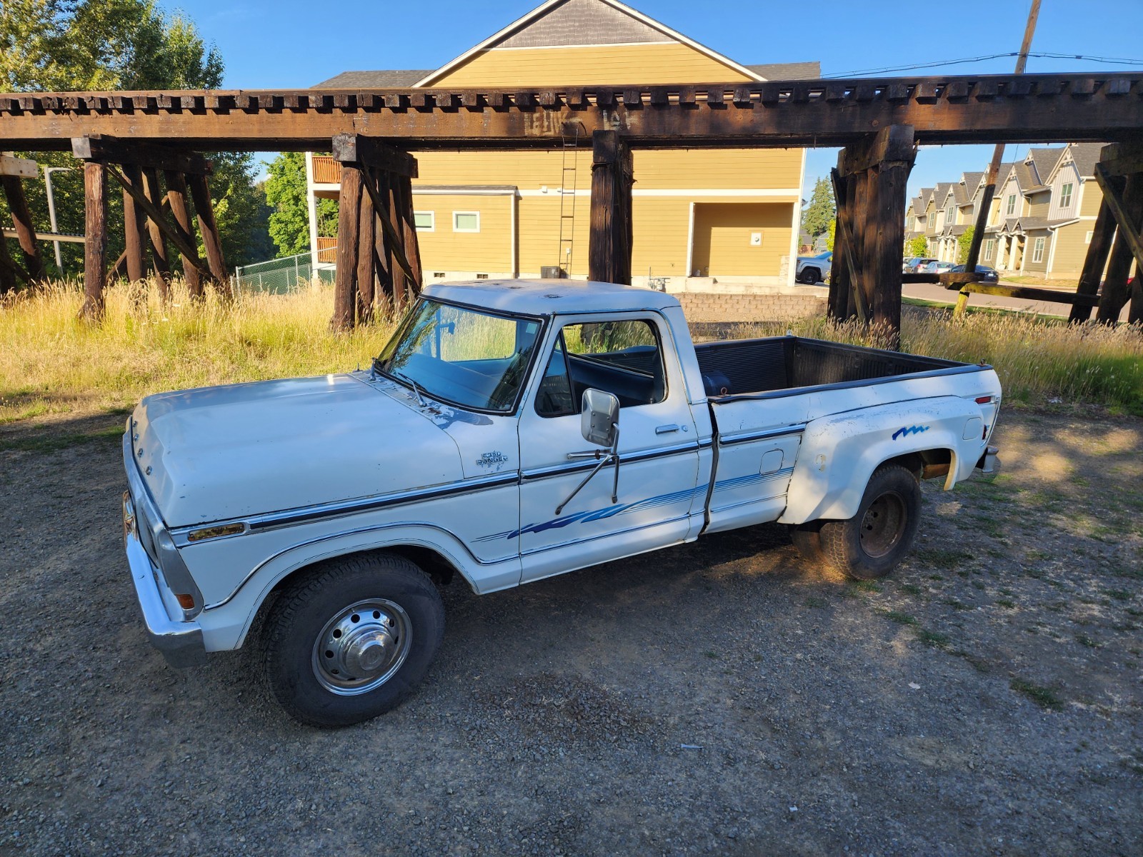 Ford-F-350-1979-Pickup-Truck