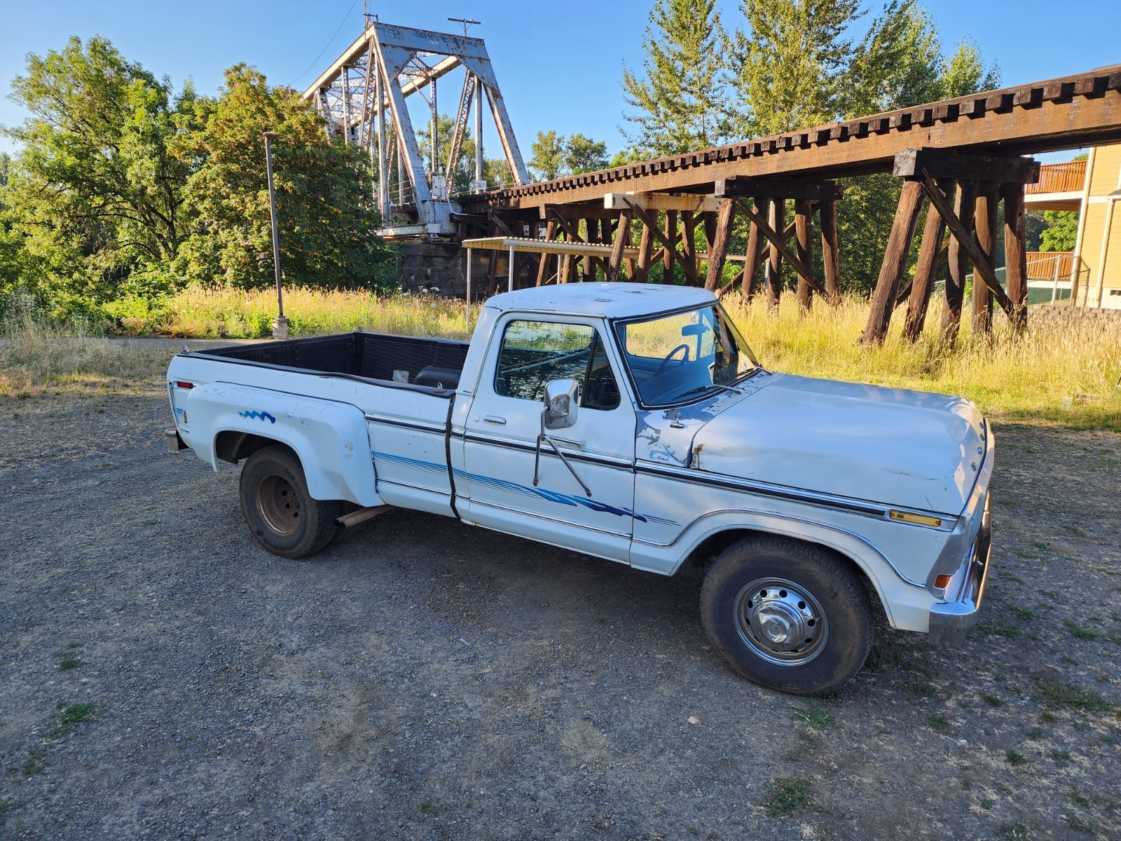 Ford-F-350-1979-Pickup-Truck-5