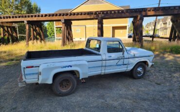 Ford-F-350-1979-Pickup-Truck-6