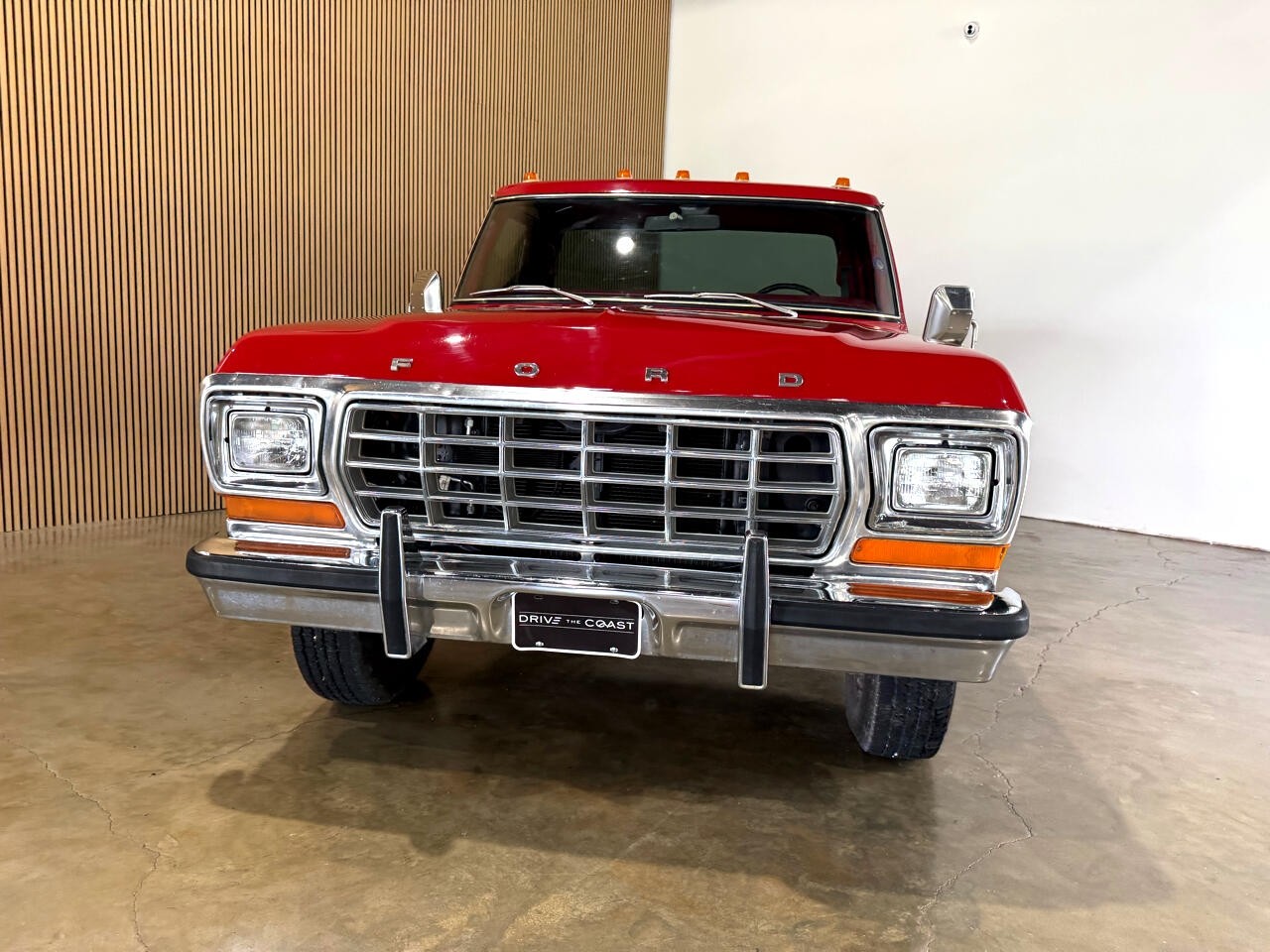 Ford-F-350-1979-Pickup-Truck-6