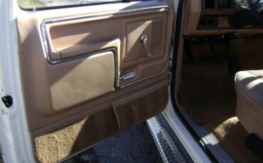 Ford-F-350-1985-White-12