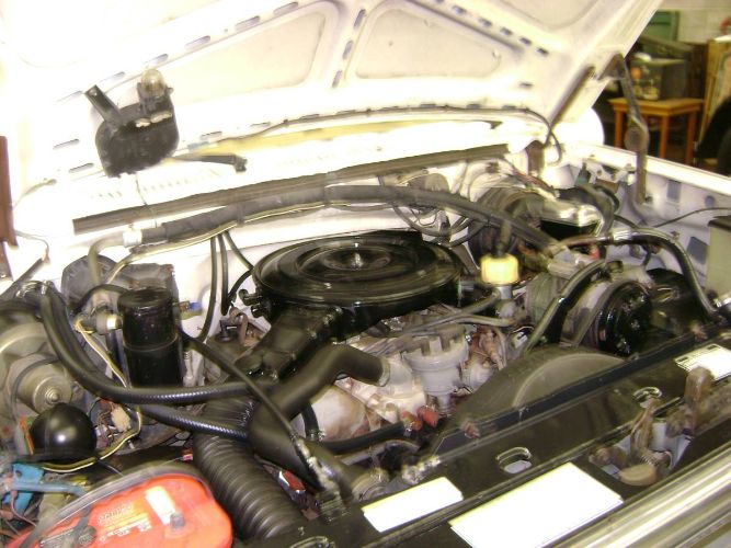 Ford-F-350-1985-White-7