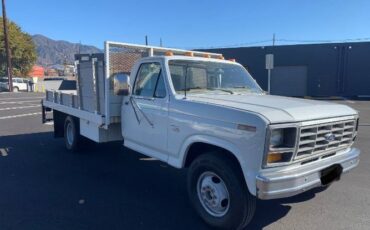 Ford-F-350-1986-White-4