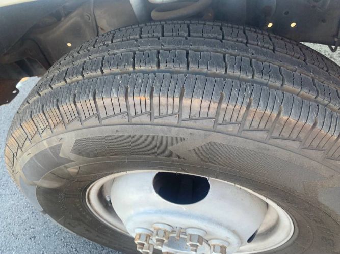 Ford-F-350-1986-White-8