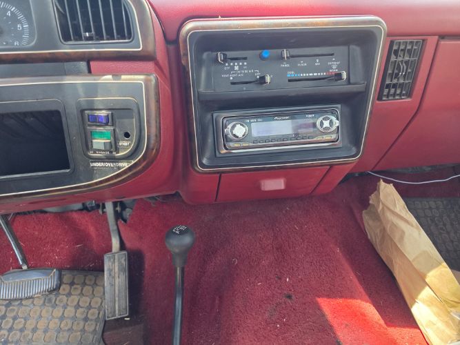 Ford-F-350-1988-Custom-10