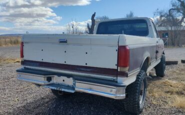 Ford-F-350-1988-Custom-3