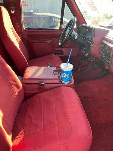 Ford-F-350-1988-Tan-Red-2