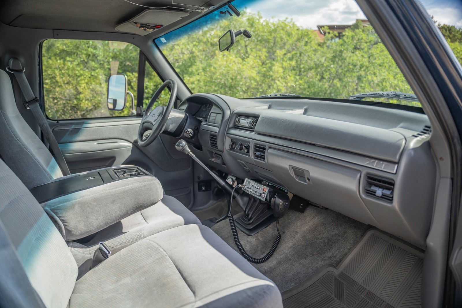 Ford-F-350-1993-9