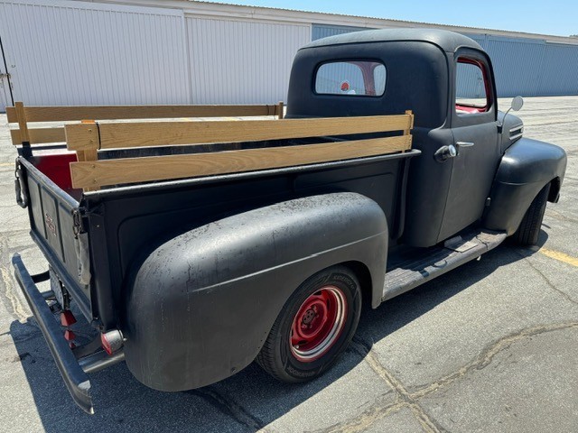 Ford-F1-1949-Standard-Cab-Pickup-10