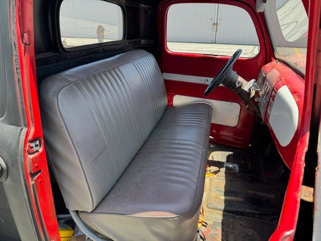 Ford-F1-1949-Standard-Cab-Pickup-15