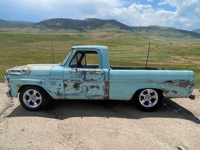 Ford-F100-1967-Standard-Cab-Pickup-11