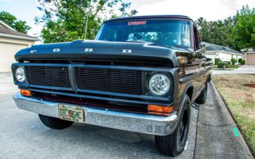 Ford-F100-1970-BLACK-CHERRY-PEARL-BURGUNDY-amp-SILVER-1