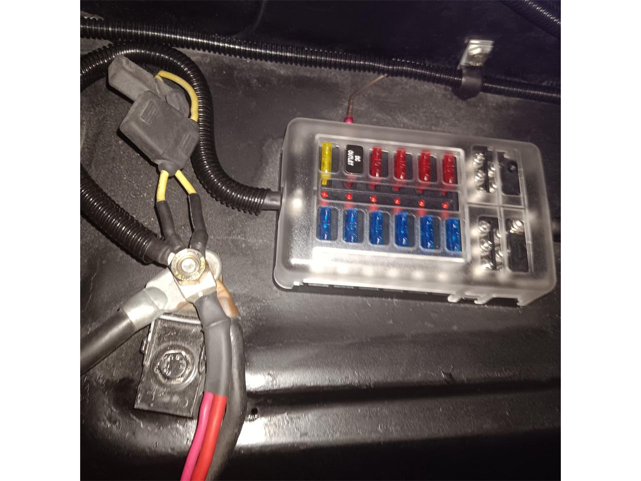 Ford-F100-1970-BLACK-CHERRY-PEARL-BURGUNDY-amp-SILVER-29