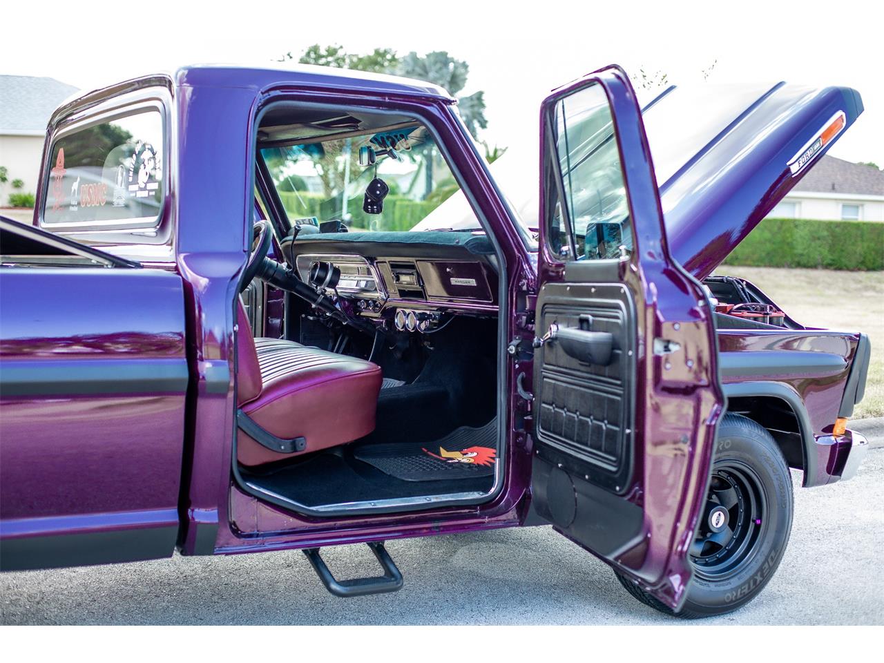 Ford-F100-1970-BLACK-CHERRY-PEARL-BURGUNDY-amp-SILVER-40